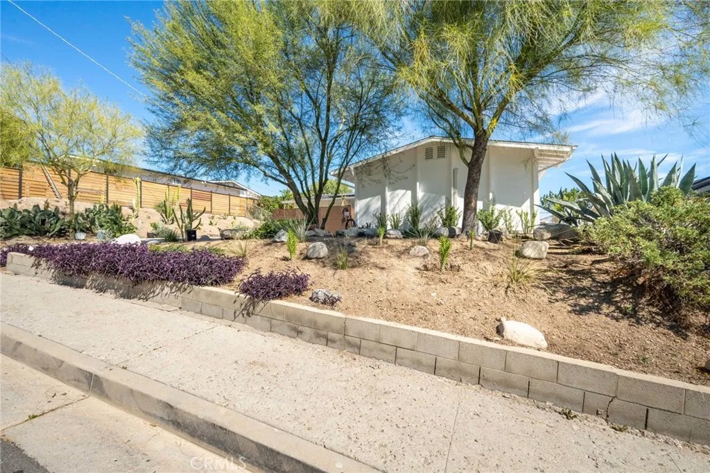 7026 Middlesbury Ridge