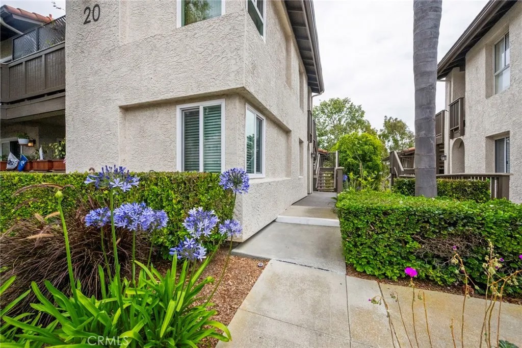 20 Corniche Drive H