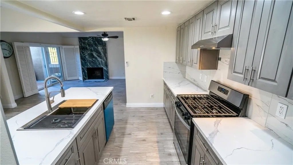 Photo of 1185 Mountain Gate, Upland, CA 91786 (MLS # AR26033126)