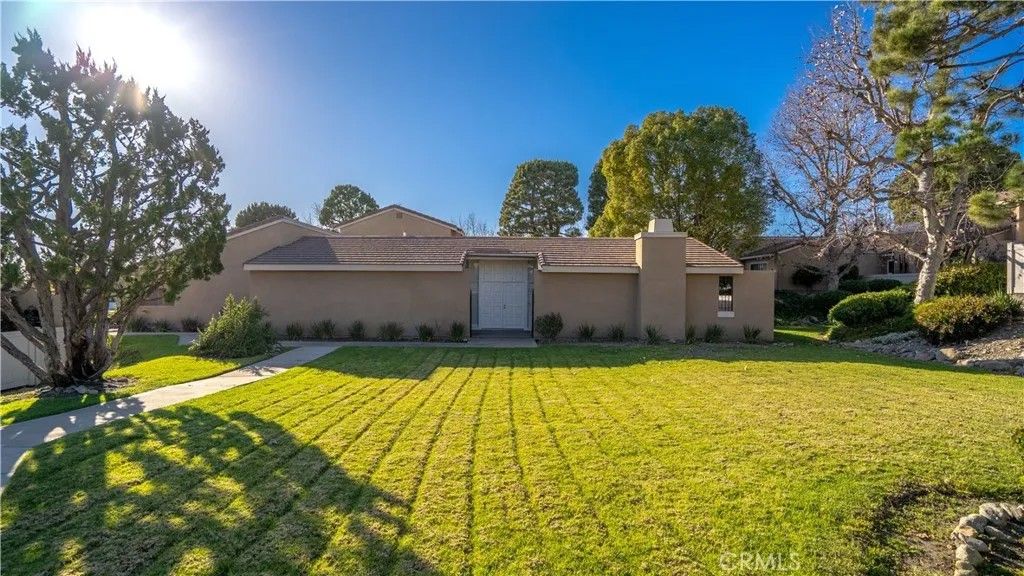 Photo of 1185 Mountain Gate, Upland, CA 91786 (MLS # AR26033126)