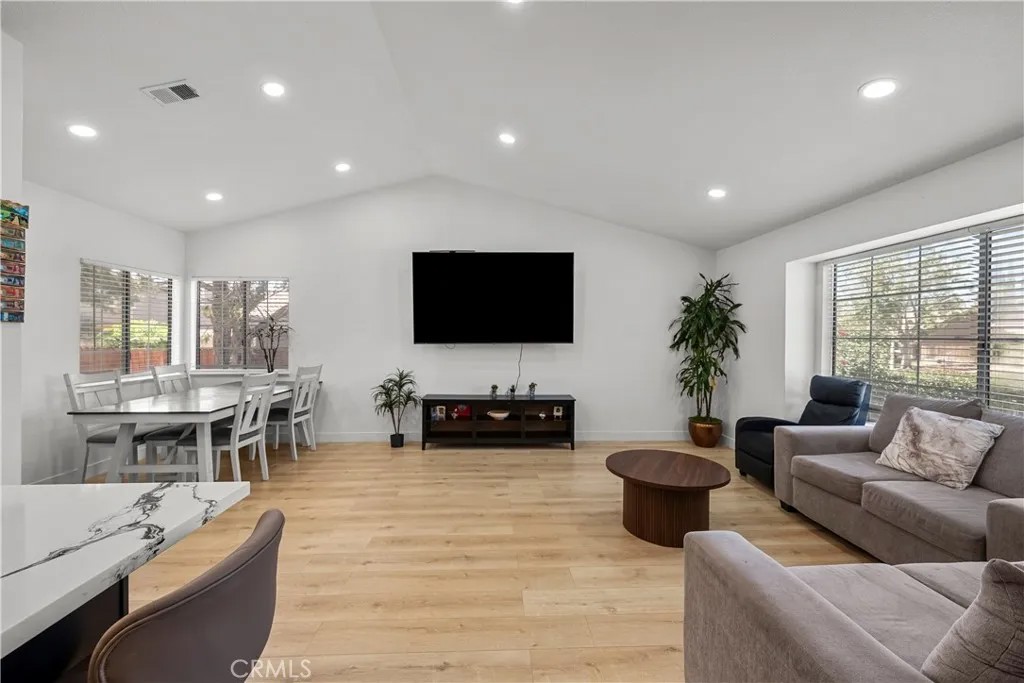 1324 Windermere Court