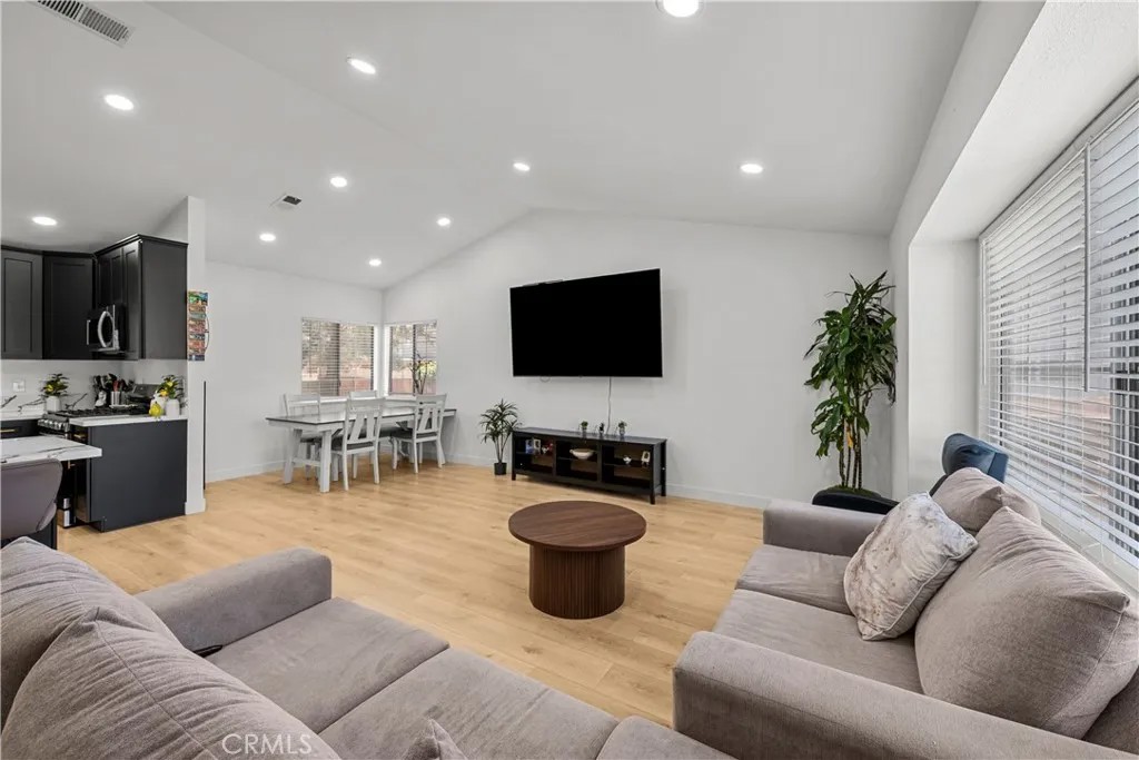 1324 Windermere Court