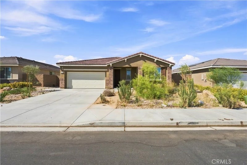 11824 Bobcat Hills Lane