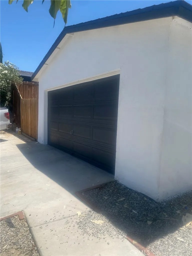 16581 Desert Sands Road