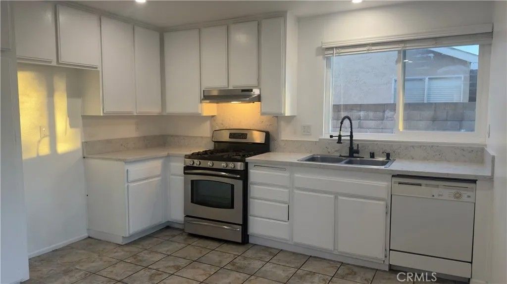 Photo of 6817 Glendale Ave, Riverside, CA 92503 (MLS # PW25279204)