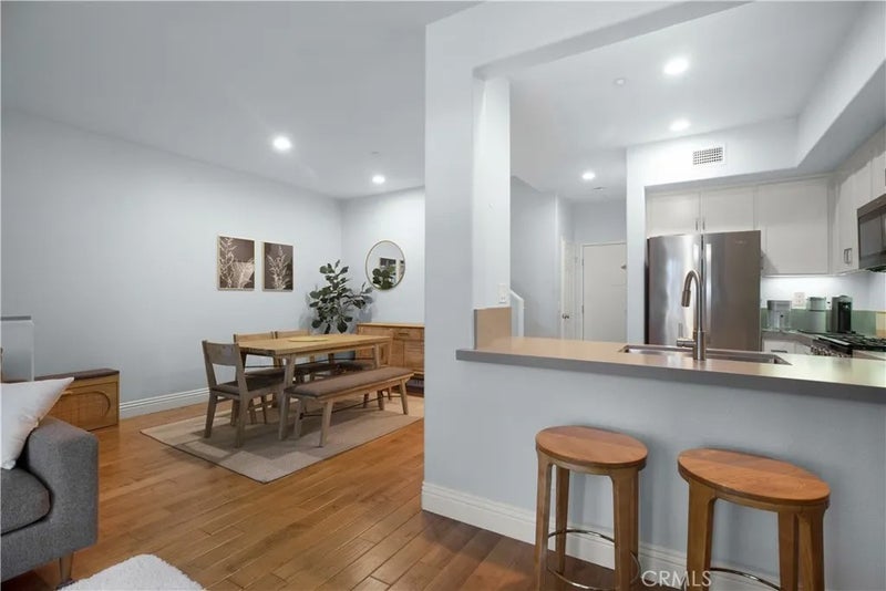 7 Herrick St