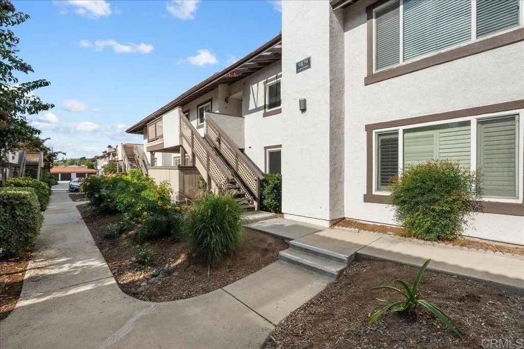 Photo of 9829 Caspi Gardens Drive #6, Santee, CA 92071 (MLS # NDP2511266)