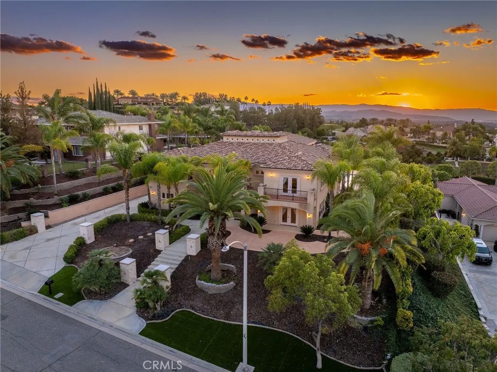 6959 Wyndham Hill