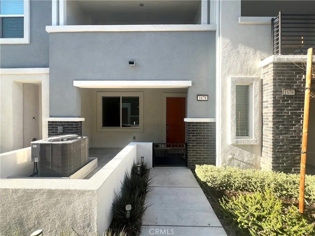 Photo of 1678 Cayton Loop, West Covina, CA 91790 (MLS # CV25281556)