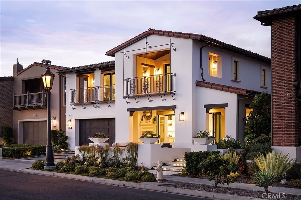 135 Via Artemesia