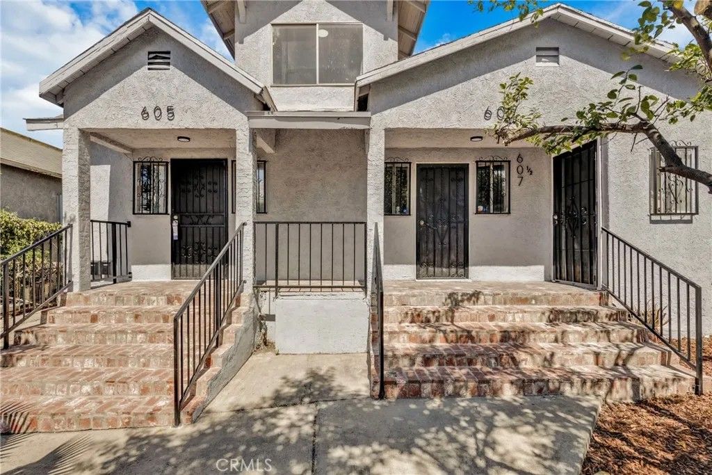 Photo of 605 N St Louis ST, Los Angeles, CA 90033 (MLS # SB26096719)