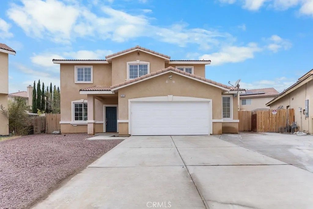 Photo of 15611 Kadota Pl, Victorville, CA 92395 (MLS # IV25265458)