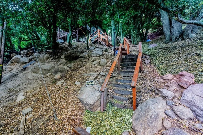 25123 Valle Drive