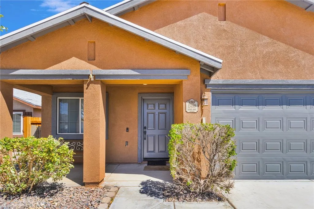 13499 Merry Oaks Street