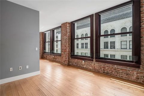 Tiny photo for 460 S Spring Street #1013, Los Angeles, CA 90013 (MLS # SB25244216)