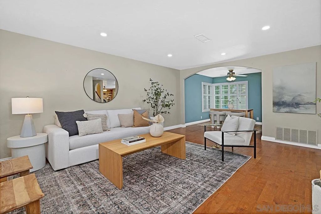 Photo of 9824 Via Leslie, Santee, CA 92071 (MLS # 260007798)