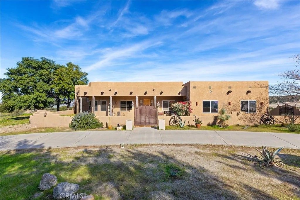 Photo of 23032 Sky Mesa Rd, Homeland, CA 92548 (MLS # IV26015301)