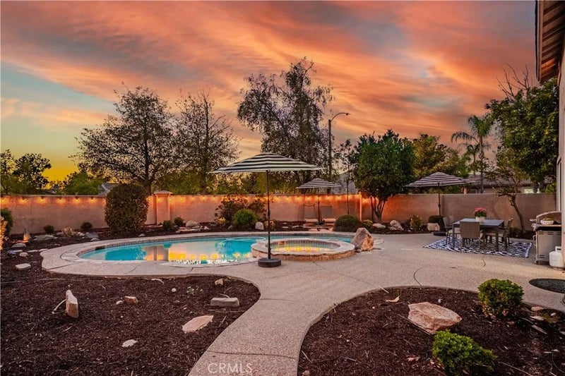 29625 DESERT TERRACE