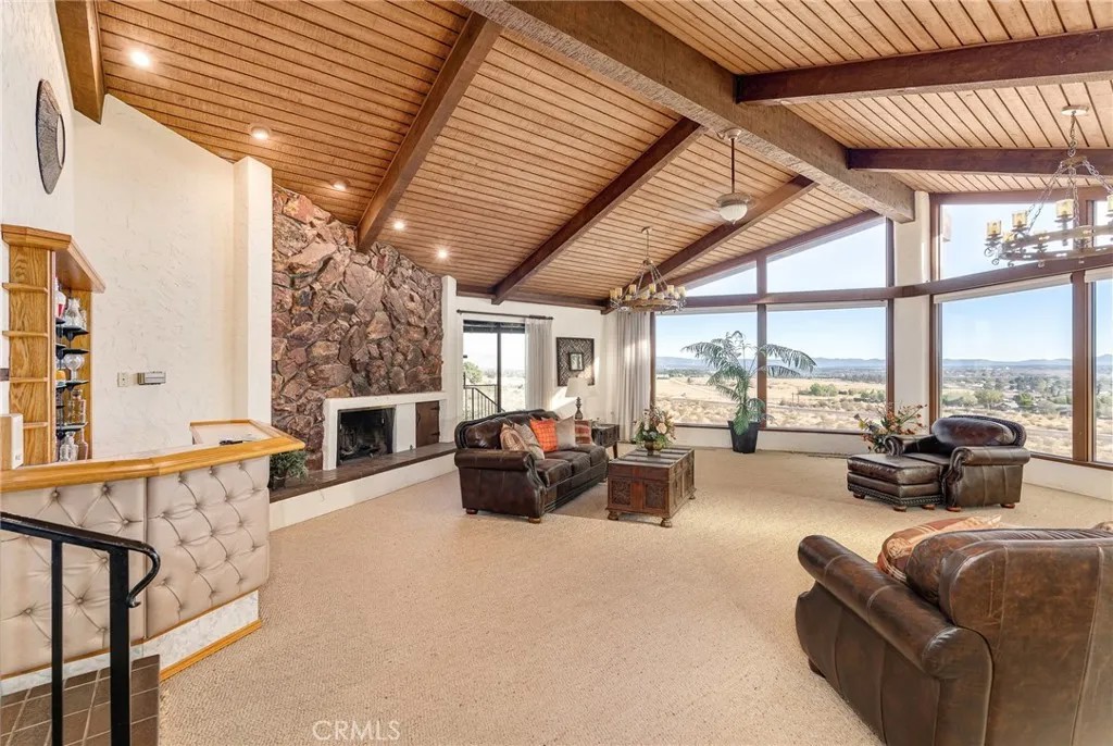 15283 Apple Valley