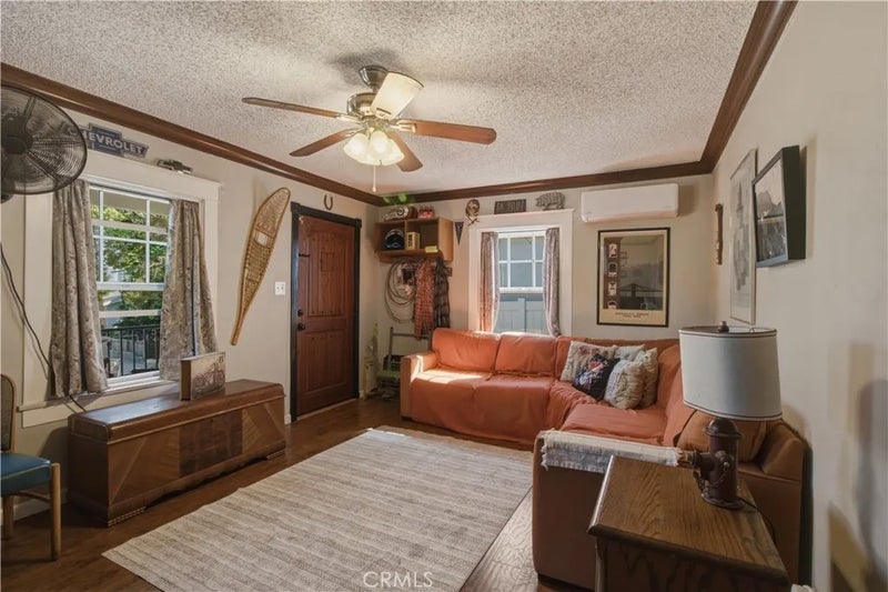 337 N Occidental