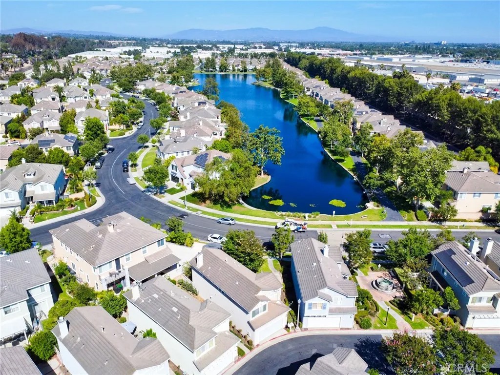 23 Windward Way