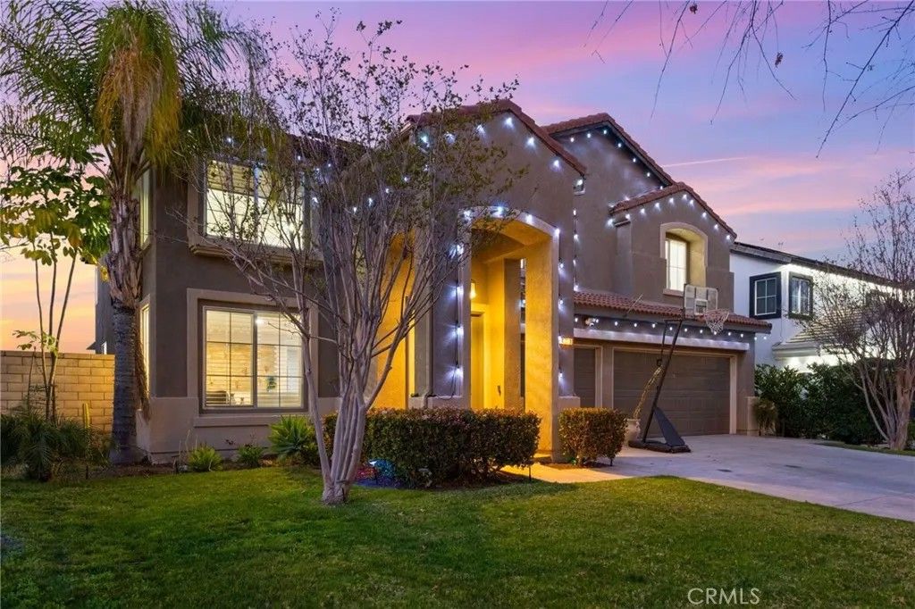 Photo of 4219 Floyd Dr, Corona, CA 92883 (MLS # PW26051047)