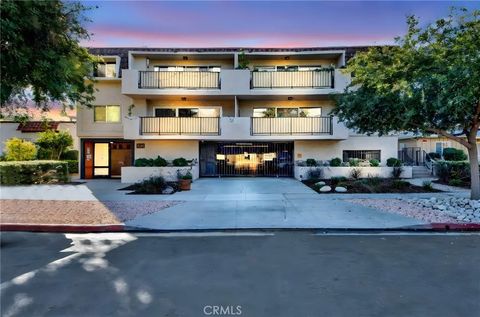 Photo of 2468 Mohawk St #105, Pasadena, CA 91107 (MLS # PW25275449)