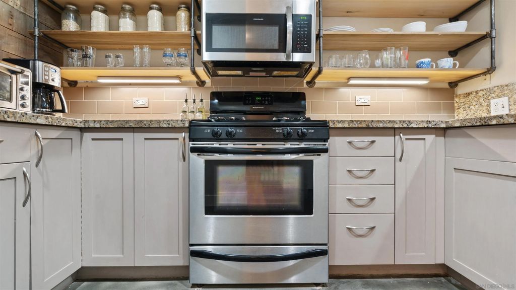 Photo of 530 K Street #409, San Diego, CA 92101 (MLS # 260007394)