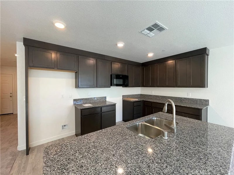 135 Long Trail Lane