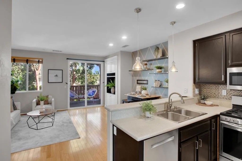 Photo of 6068 Paseo Salinero, Carlsbad, CA 92009 (MLS # NDP2603449)