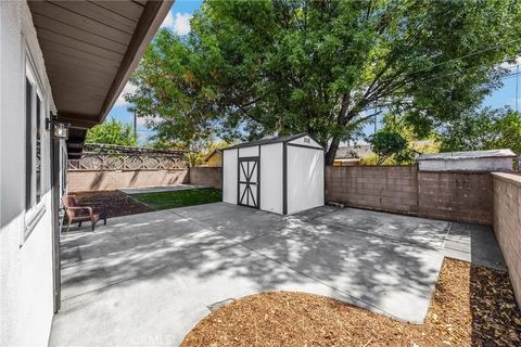 Tiny photo for 18018 E Ghent St, Azusa, CA 91702 (MLS # CV25245775)