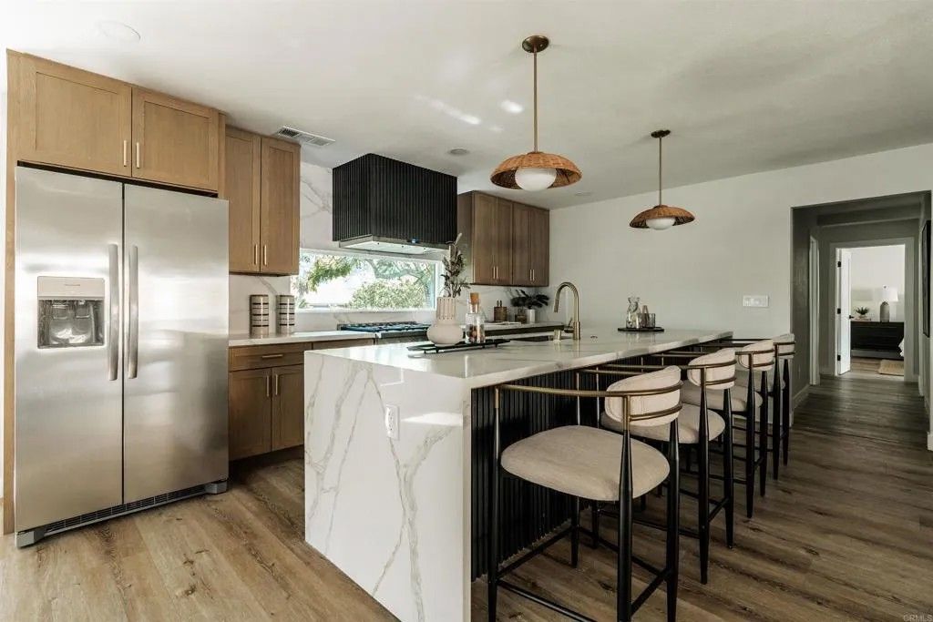 Photo of 2275 Ivy Road, Oceanside, CA 92054 (MLS # NDP2600077)