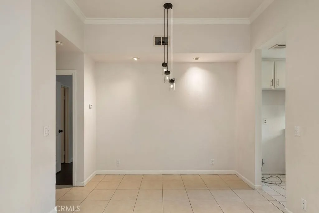 23 Willowcrest