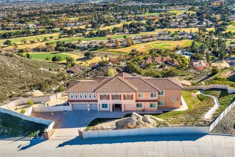 Photo of 38000 Via Vista Grande, Murrieta, CA 92562 (MLS # SW26128288)