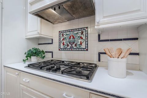 Tiny photo for 748 S El Molino Avenue, Pasadena, CA 91106 (MLS # P1-24711)