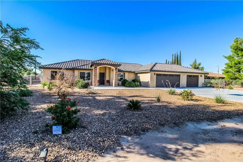 13922 Jicarilla Road