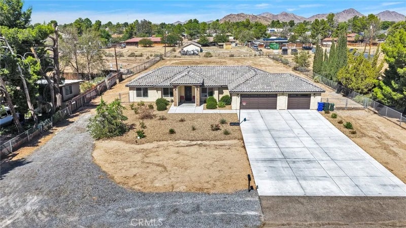 13922 Jicarilla Road