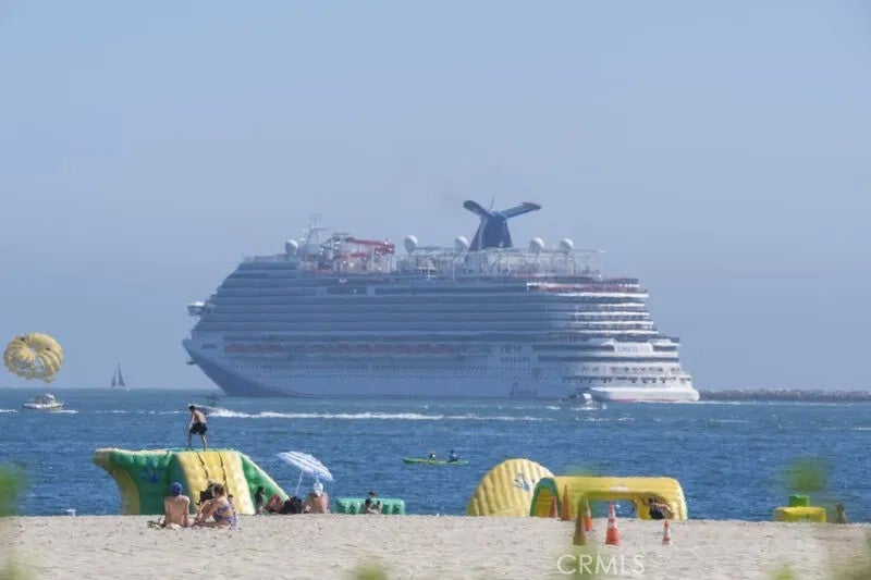 1200 E Ocean 42