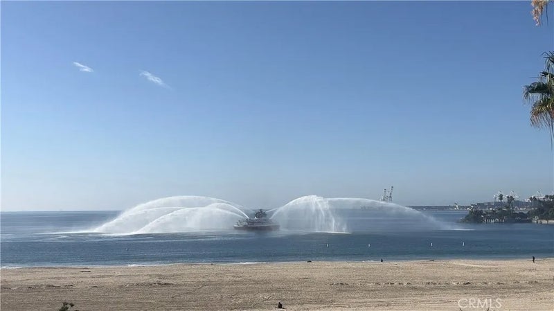 1200 E Ocean 42