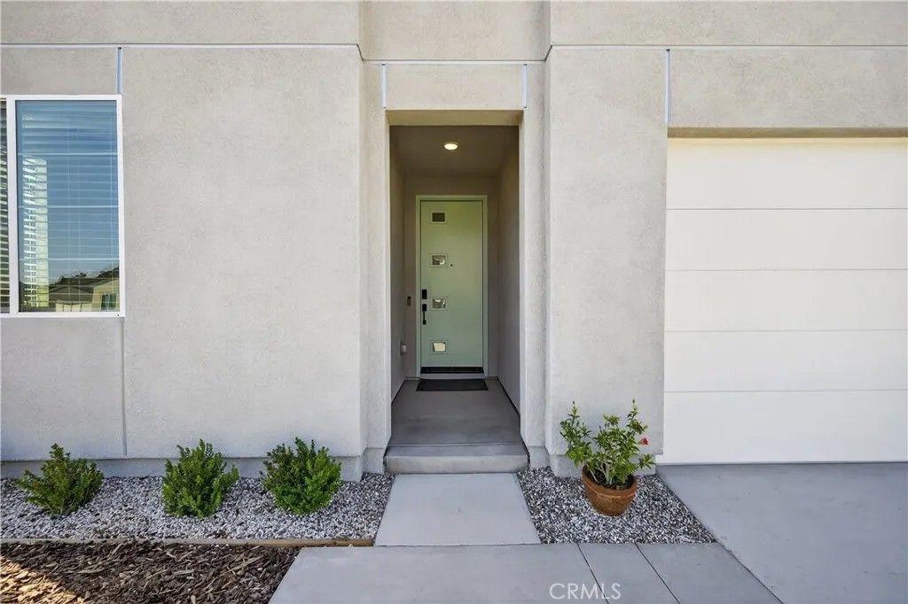 Photo of 35164 Bergamot Cove, Fallbrook, CA 92028 (MLS # OC26038130)