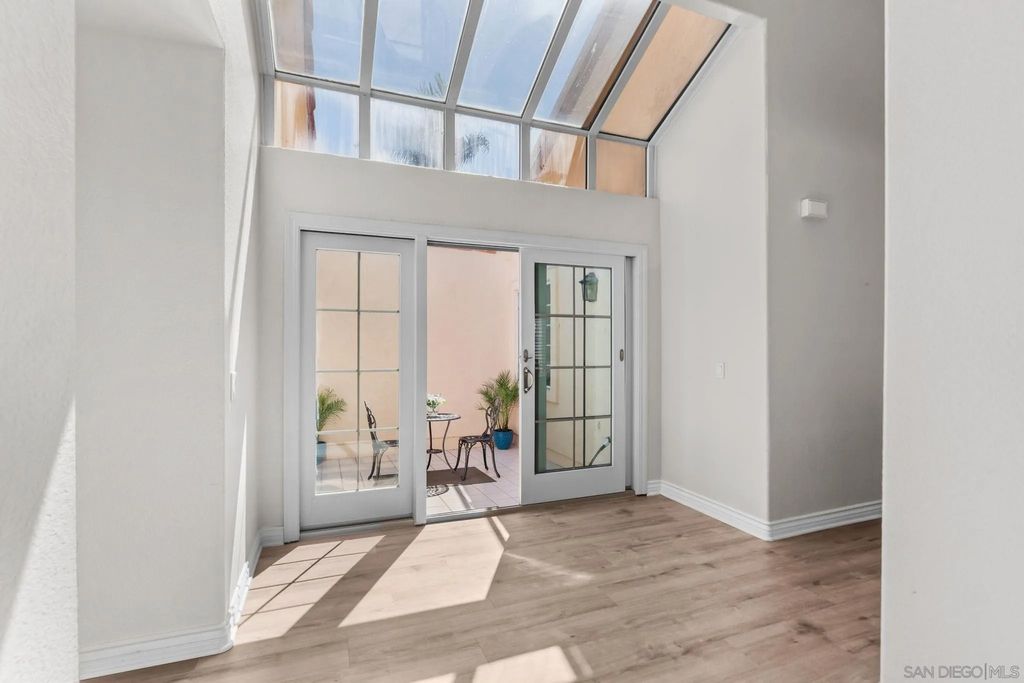 Photo of 12027 Caminito Corriente, San Diego, CA 92128 (MLS # 260006984)