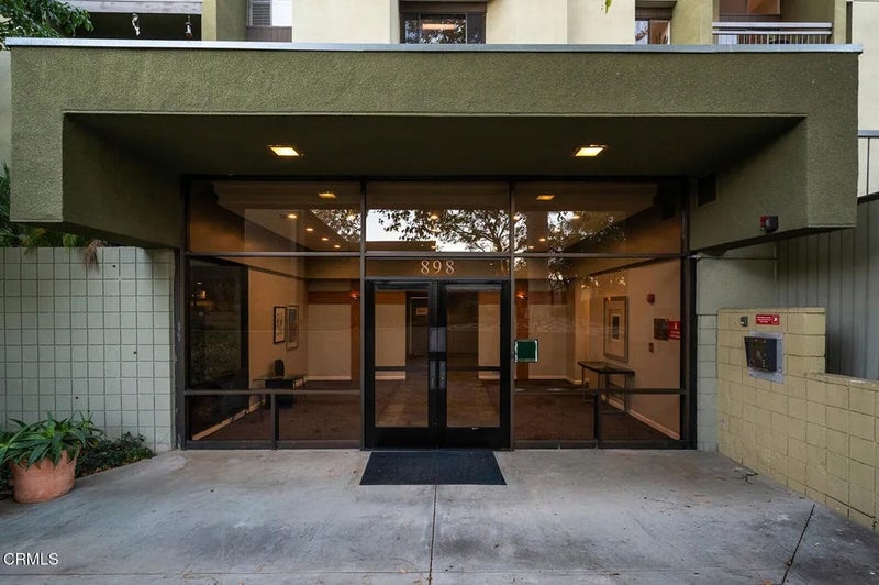 898 Temple Terrace 322