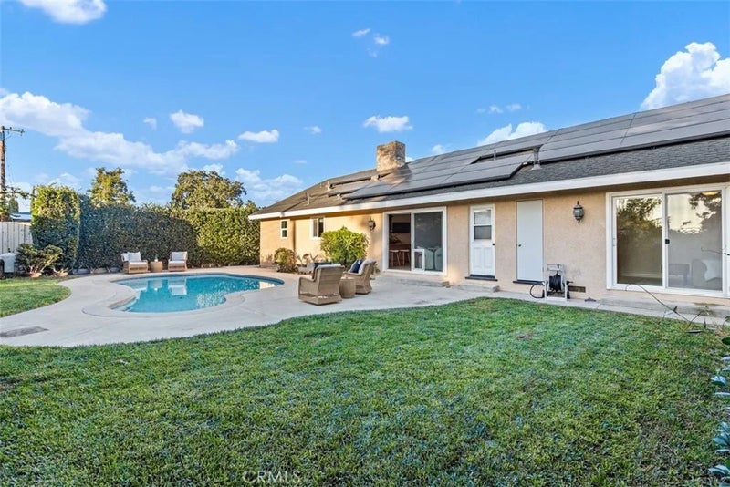 2249 S Della Lane