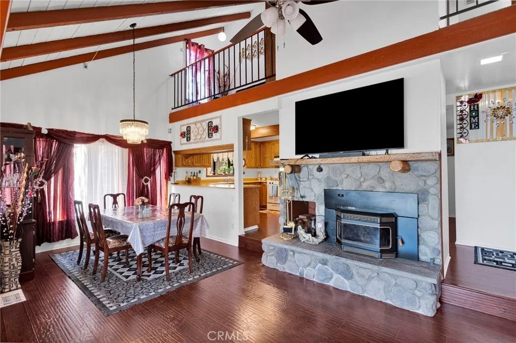 30772 Knoll View