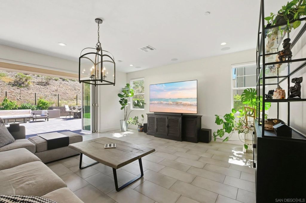 Photo of 8201 Rose Quartz Cir, San Diego, CA 92126 (MLS # 260006942)