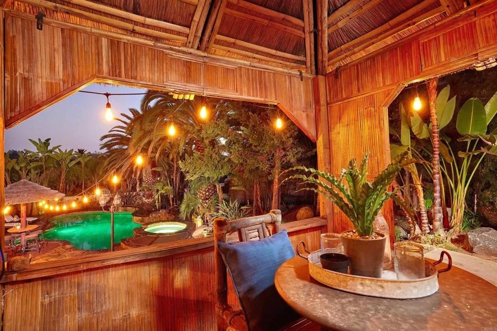 Photo of 797 Vista Canyon Circle, Vista, CA 92084 (MLS # NDP2600234)