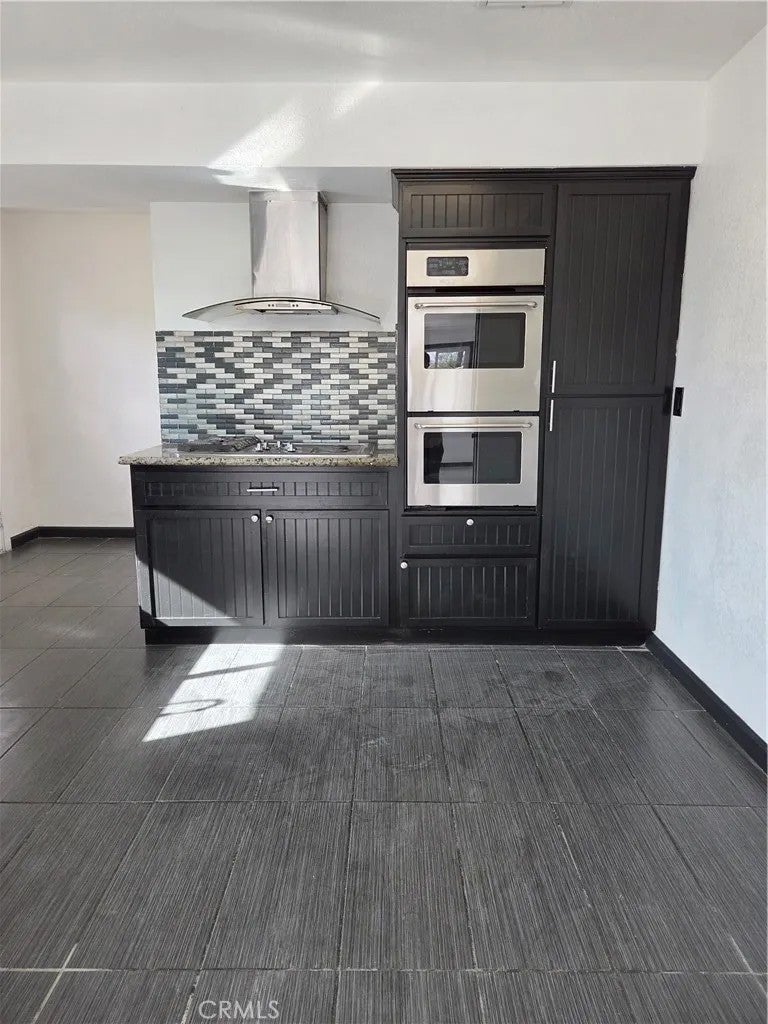 1684 W 8th