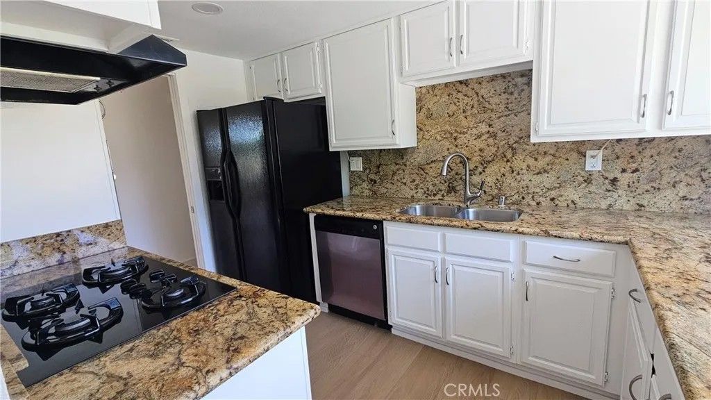 Photo of 637 E Gaillard St, San Dimas, CA 91773 (MLS # IG26091414)