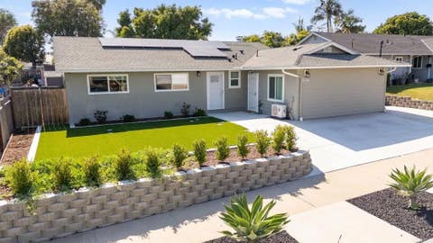 Photo of 3023 Linda Dr, Oceanside, CA 92056 (MLS # NDP2605090)