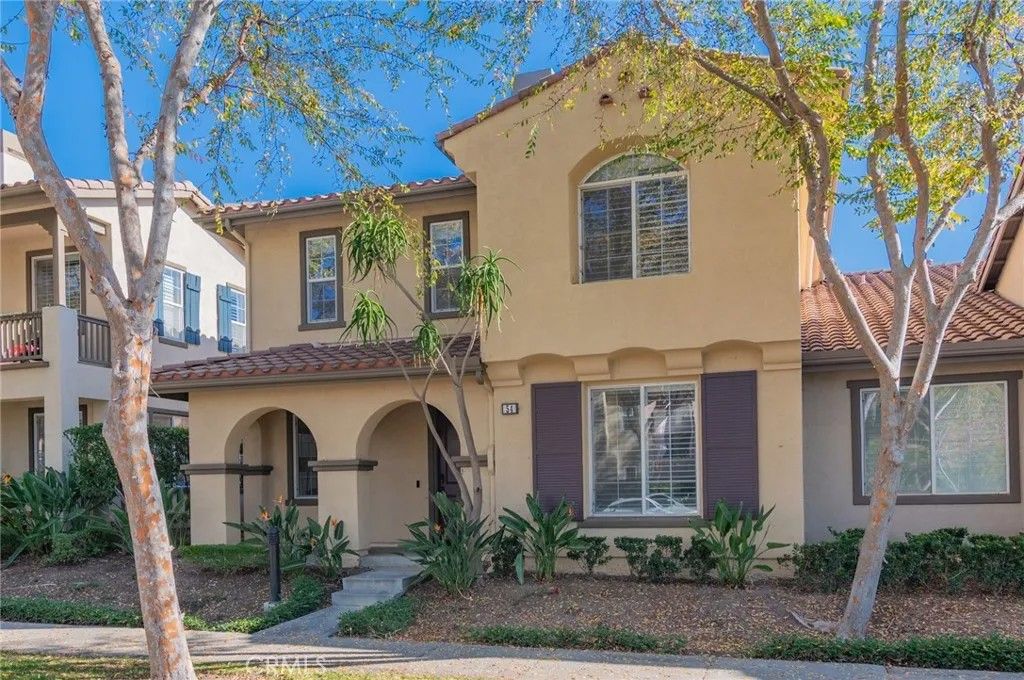 Photo of 54 Shadowplay, Irvine, CA 92620 (MLS # OC26103327)